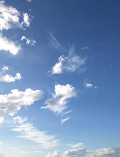 Céu azul e nuvens céu. — Fotografia de Stock