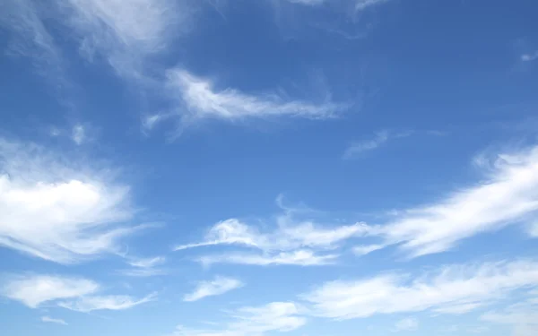 Cielo blu e nuvole cielo. — Foto Stock