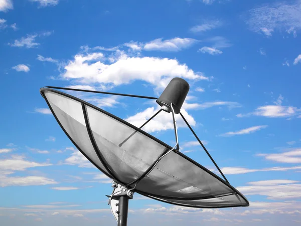 Satellite dish — Stock Photo, Image