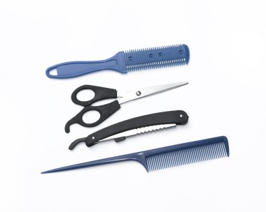 Saç fırçası ve tarağı makas ustura 