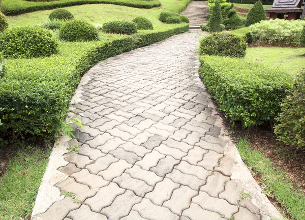 Öffentlicher Gartenweg — Stockfoto