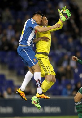 Espanyol Oscar Duarte ve Antonio Adan, Real Betis