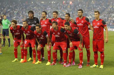 Sevilla fc sanatçısını