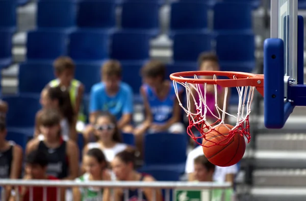 Punto pallacanestro — Foto Stock