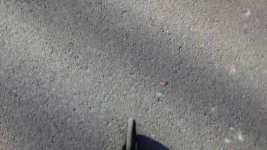 Mobilete binmek - birinci şahıs manzarası