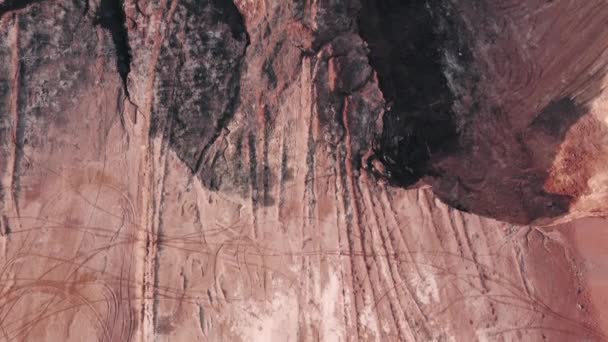 The texture of faults in the clay quarry - the red Martian surface of the clay quarry — Stock Video