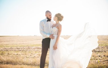 Gelin Damat ile muhteşem elbise