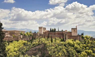 Görünüm ünlü alhambra, granada, İspanya