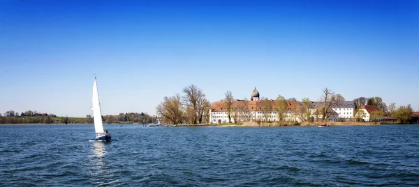 El Fraueninsel en Chiemsee — Foto de Stock