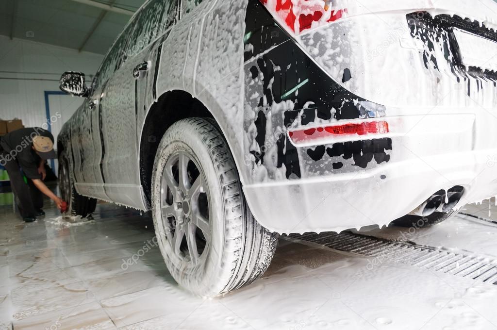 car wash process with washing foam