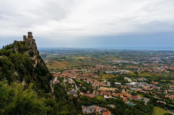 Rocca della Guaita, San Marino Cumhuriyeti kalesi, İtalya — Stok fotoğraf