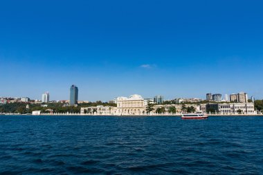 Denizden haliyle Istanbul manzarası