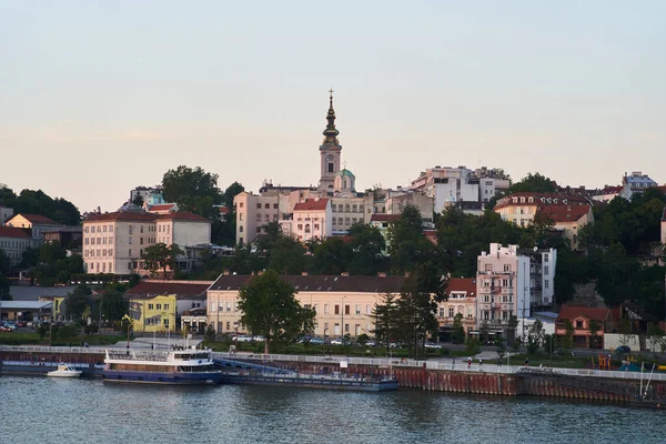 Sırbistan Sava Nehri Kıyısındaki Belgrad Tarihi Merkezinin Güzel Manzarası Yüksek — Stok fotoğraf