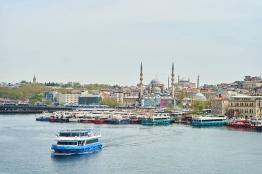 Boğaz üzerinden Süleyman Camii 'ne bak..