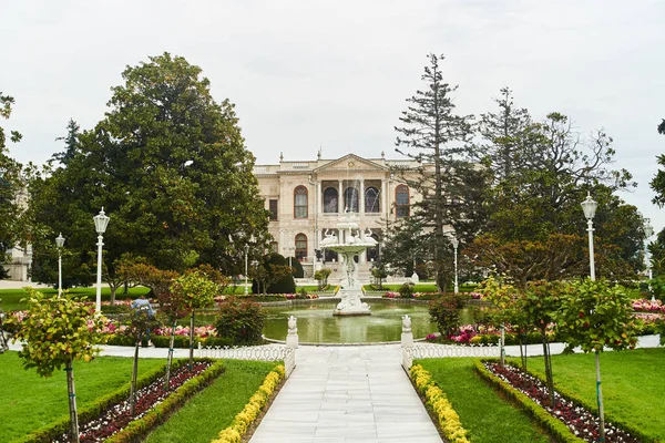 Vista Increíble Arquitectura Del Palacio Dolmabahce Estambul Foto Alta Calidad — Foto de Stock