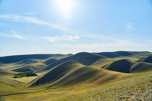 Άποψη Του Long Mountain Ridge Αρχή Των Ουραλίων Βουνών Περιφέρεια — Φωτογραφία Αρχείου