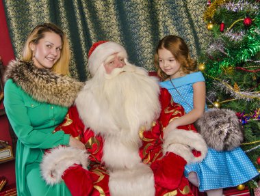 İnsanlar Noel Baba tebrik