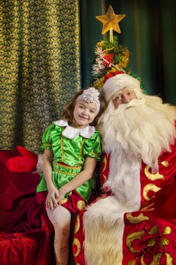 İnsanlar Noel Baba tebrik