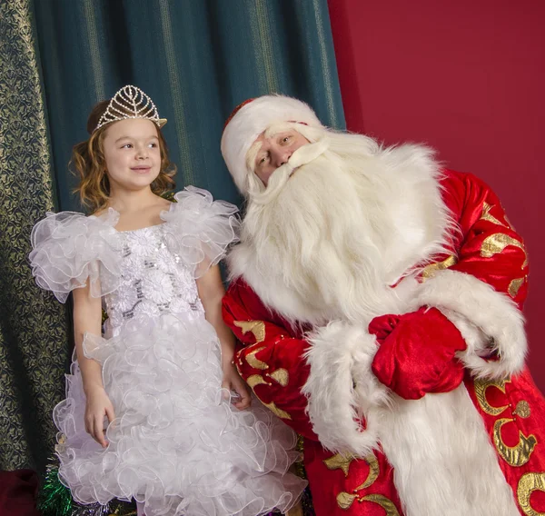 Santa Claus congratulates people — Stock Photo, Image