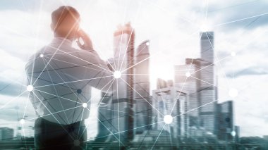 Bulanık gökdelenlerin arkaplanındaki engelleme ağı. Finansal teknoloji ve iletişim konsepti.
