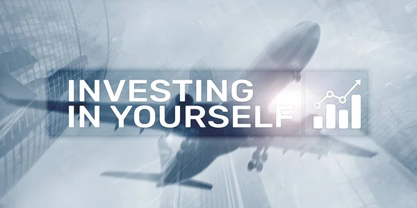 Investire in te stesso. Contesto finanziario aziendale. — Foto Stock