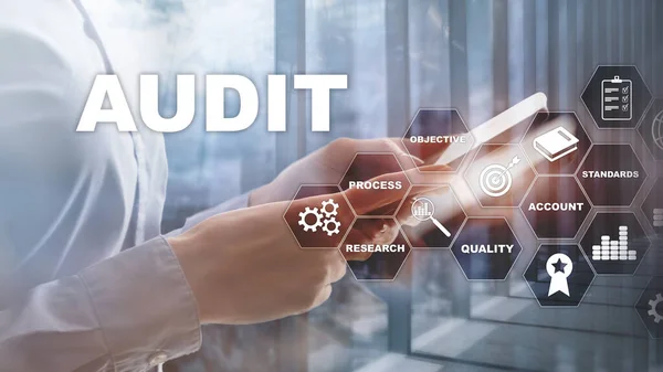 Audit Business Financiën Concept Analyse Jaarlijkse Jaarrekening Analyseren Rendement Van — Stockfoto