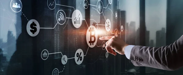 BTC. Digitales Geld und Technologie weltweites Netzwerkkonzept. Virtuelle digitale Währung Bitcoin — Stockfoto