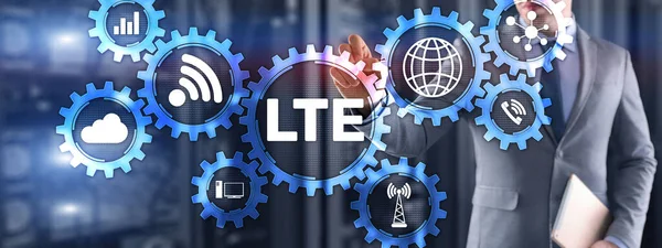 LTE Mobile and telecommunication technology concept on virtual screen — Stock Photo, Image