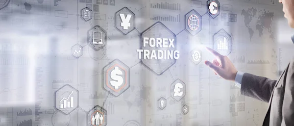 Pengusaha menyentuh jari pada layar virtual dan memilih Forex Trading — Stok Foto