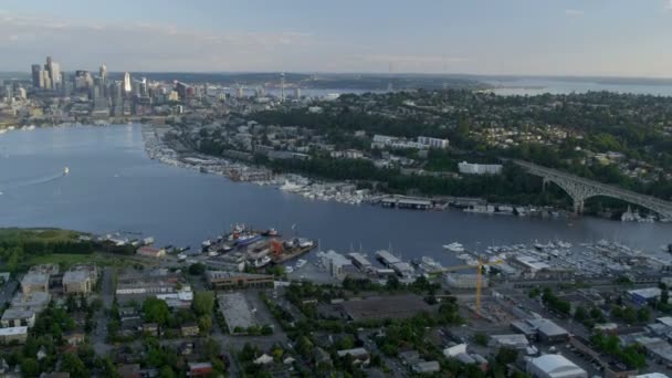 Lago Washington com marinha — Vídeo de Stock