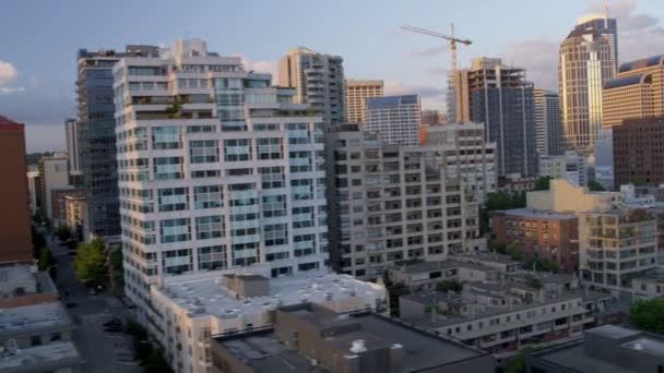 Vista aérea do centro financeiro Seattle — Vídeo de Stock