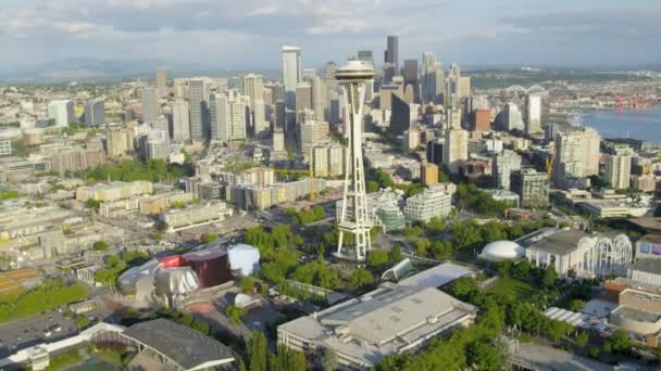 Aguja espacial y centro de Seattle — Vídeos de Stock
