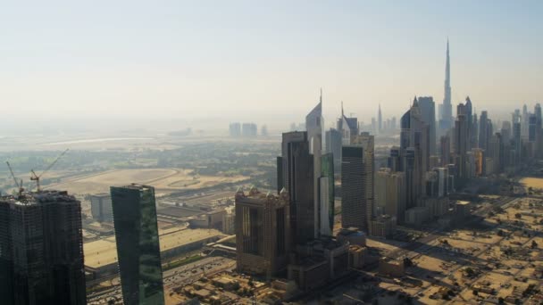 Luchtfoto van de stad Dubai — Stockvideo