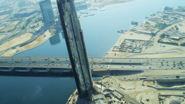 Dubai Verkehr auf der Autobahn — Stockvideo