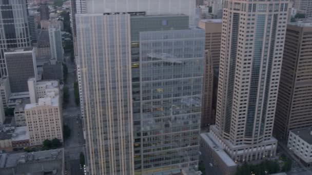 City Skyscrapers w: Zmierzch Seattle — Wideo stockowe