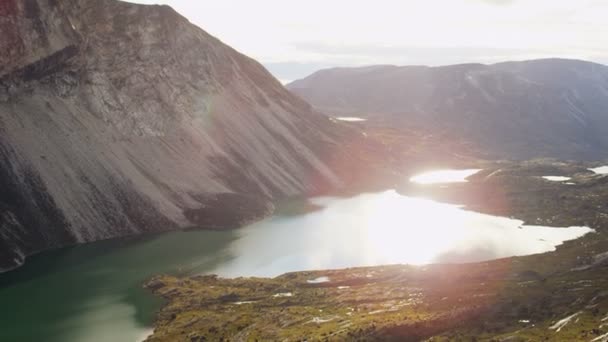 Арктичних озерами Гренландією і гори — стокове відео