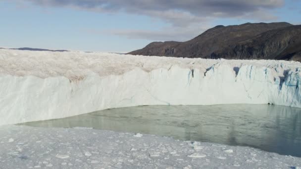 Grönlandgletscher arktische Eisschollen — Stockvideo