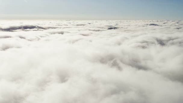 Cumulus bulutları uçan — Stok video