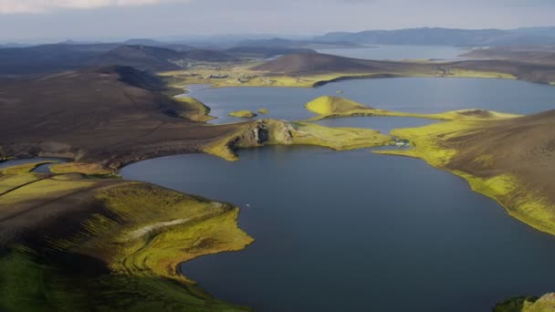 Vulkanische landschap van IJsland — Stockvideo
