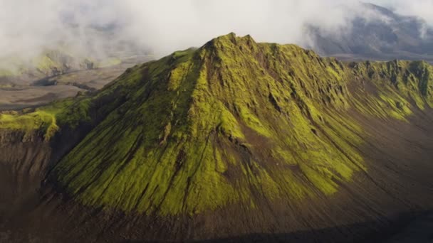 Islandia daerah pegunungan berbatu — Stok Video