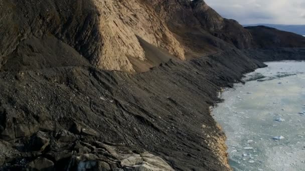 Grönländische Berge und Gletscher — Stockvideo
