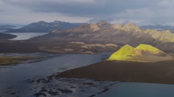 Paesaggio vulcanico dell'Islanda — Video Stock