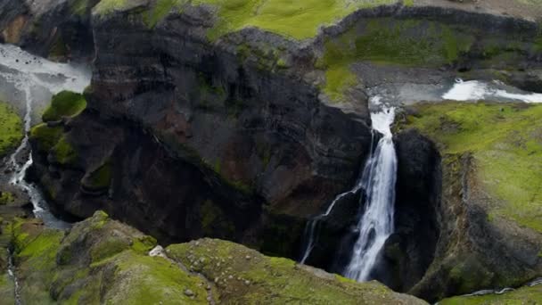 アイスランド Haifoss 滝 — ストック動画