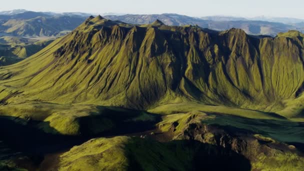 Islanda regione rocciosa di montagna — Video Stock
