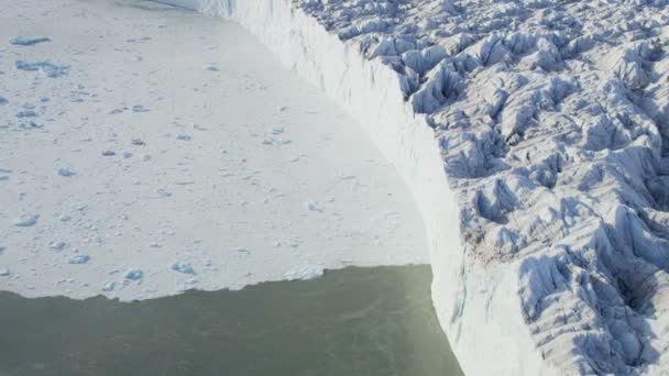 Grönlandgletscher arktische Eisschollen — Stockvideo