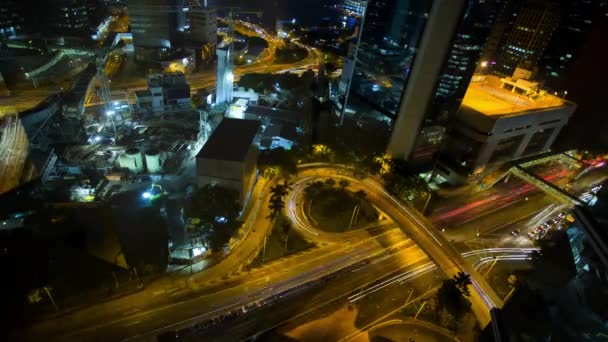 Tráfico ocupado en Hong Kong por la noche — Vídeos de Stock