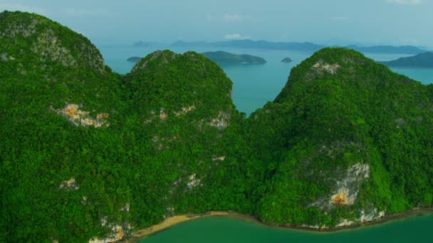 Letecký pohled na záliv Phang Nga — Stock video