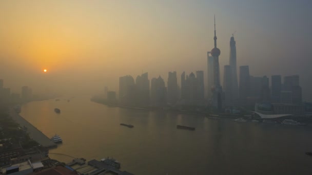 Shanghai Financial district i soluppgången — Stockvideo