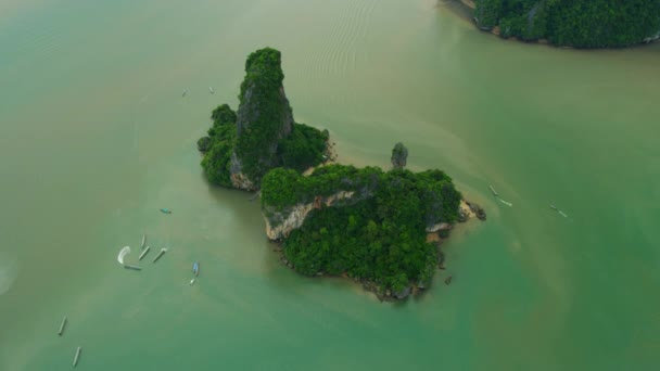 Остров Пхи Пхи в Таиланде — стоковое видео