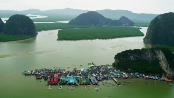 Koh Panyee village and Ao Phang nga National Park — Stock Video